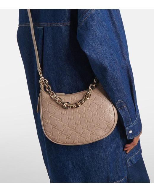 Borsa A Spalla Gg Emblem Small di Gucci in Natural