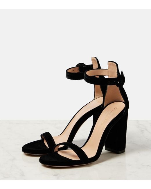 Gianvito Rossi Black Gaeta 95 Velvet Sandals