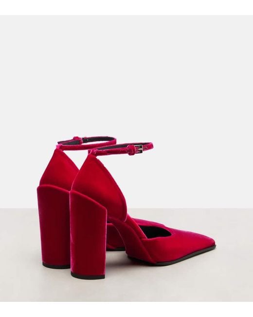 Alaïa Red Pumps Aus Samt