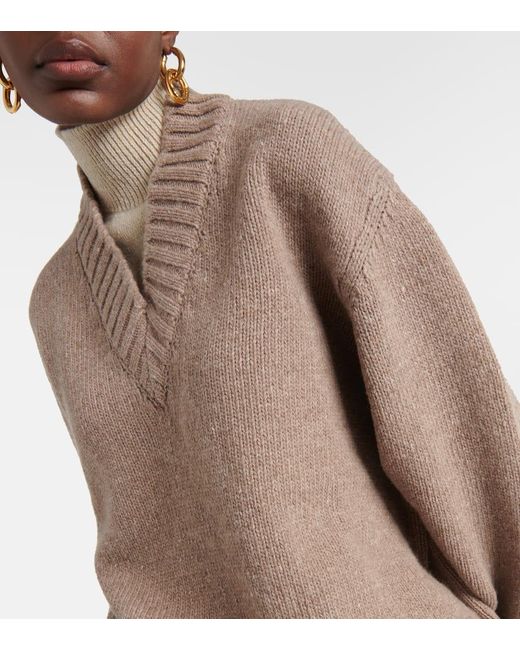Pullover in lana di Bottega Veneta in Brown