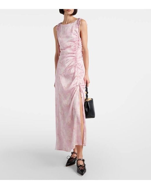 Vestido Midi De Saten Floral Fruncido Ganni de color Pink