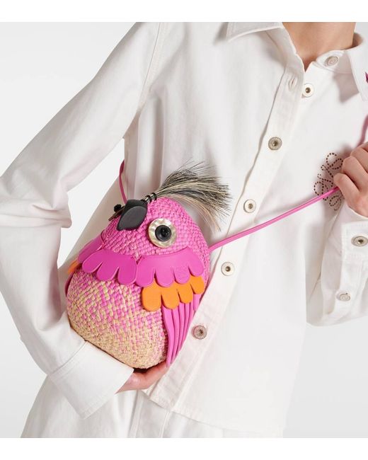 Loewe Pink Bucket-Bag Bird Mini aus Raffiabast und Leder