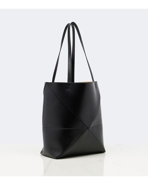 Shopper Puzzle Fold Medium di Loewe in Black