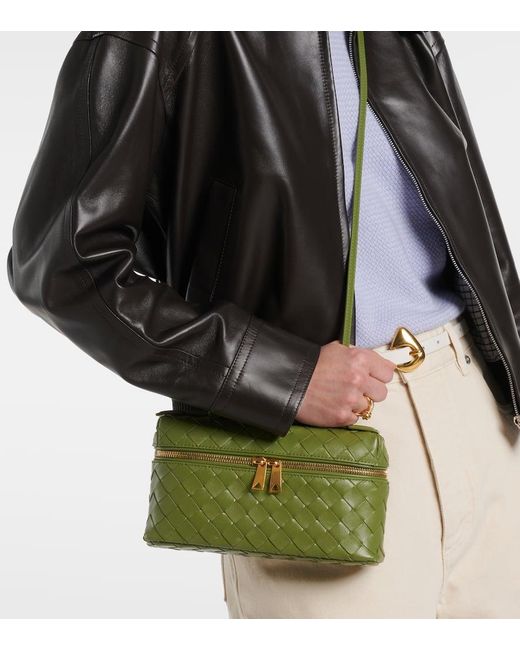 Bottega Veneta Green Schultertasche Bang Bang Aus Leder