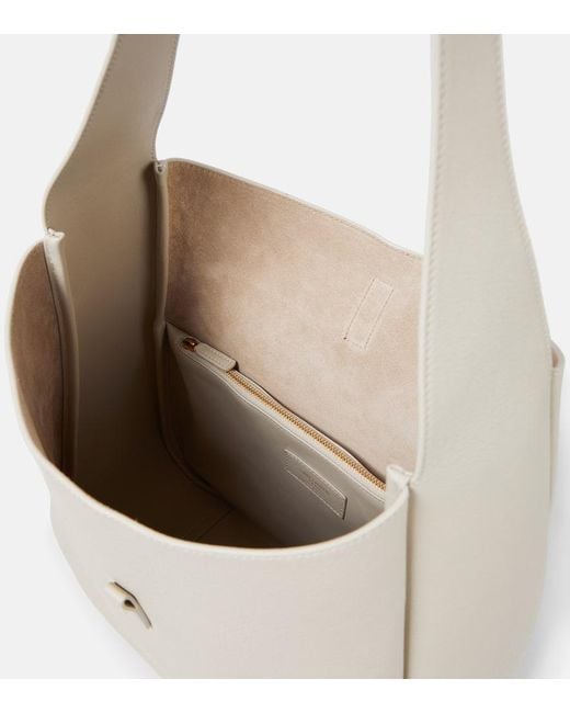 Sac Le 5 A 7 Supple Large En Cuir Saint Laurent en coloris White