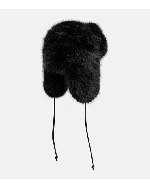 Perfect Moment Black Hat