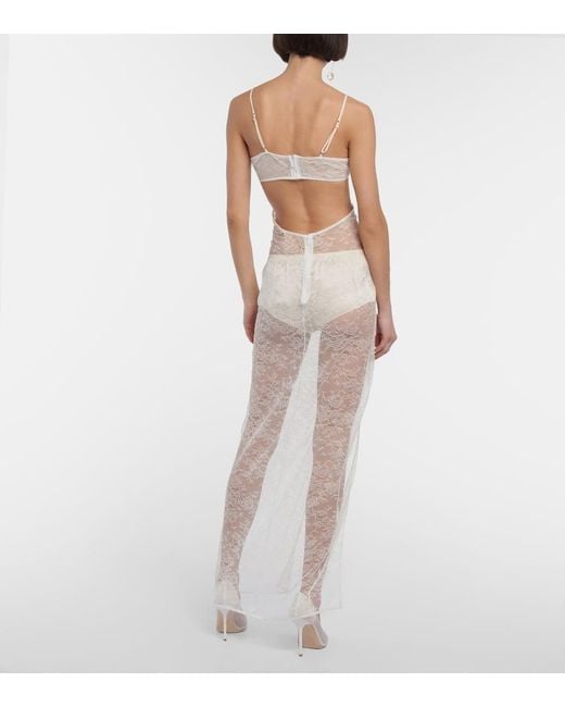 Vestido De Novia En Encaje Con Aberturas Nensi Dojaka de color White