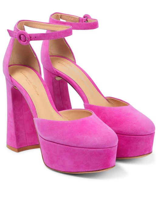 Gianvito Rossi Holly D'orsay Suede Pumps in Pink | Lyst