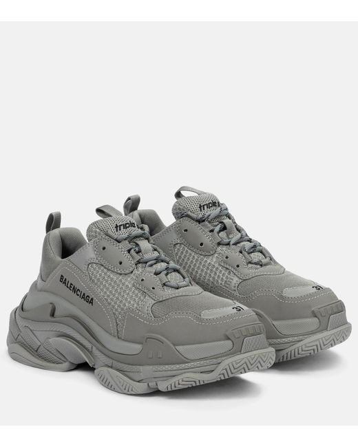 Balenciaga Triple S Sneakers in Gray | Lyst