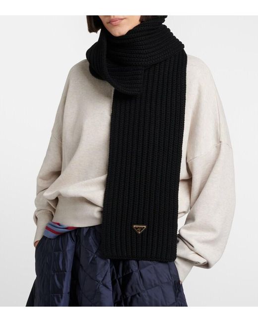 Sciarpa di Prada in Black