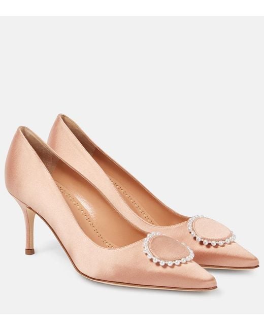 Manolo Blahnik Natural Kifaclo 70 Embellished Satin Pumps