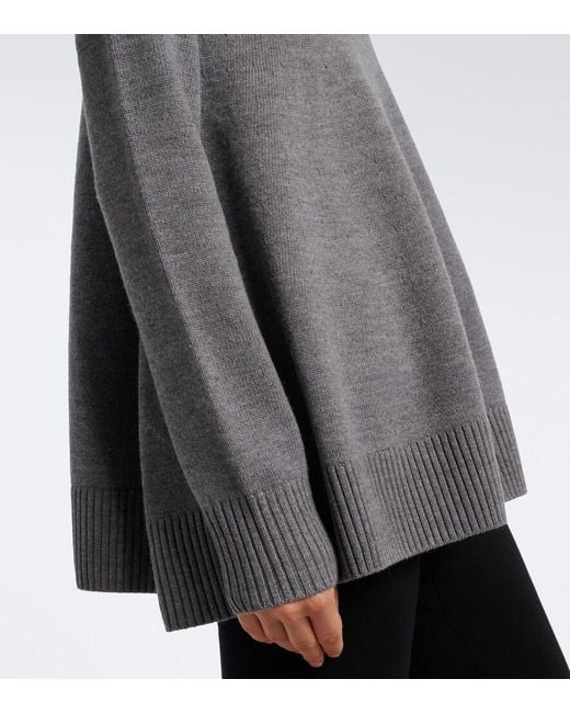 Totême Gray Flared Wool Turtleneck Sweater