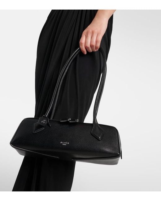 Borsa Le Teckel Small di Alaïa in Black
