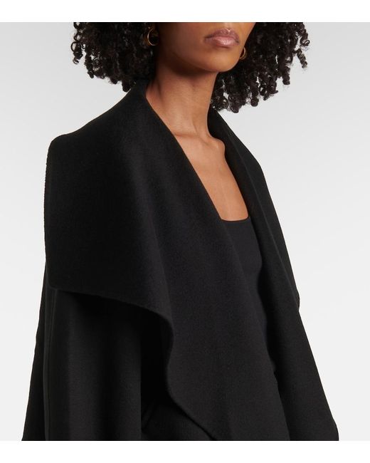 Totême Black Signature Cropped Wool Double Jacket
