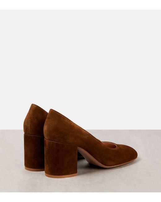 Gianvito Rossi Brown Pumps Aus Veloursleder