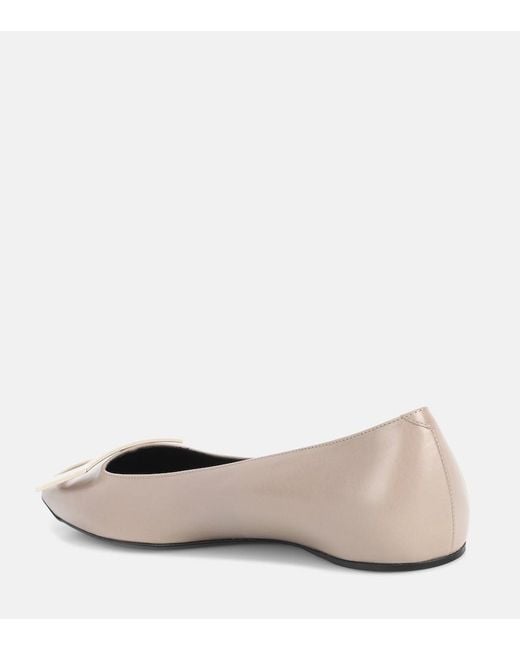Roger Vivier Brown Belle Vivier Leather Ballet Flats