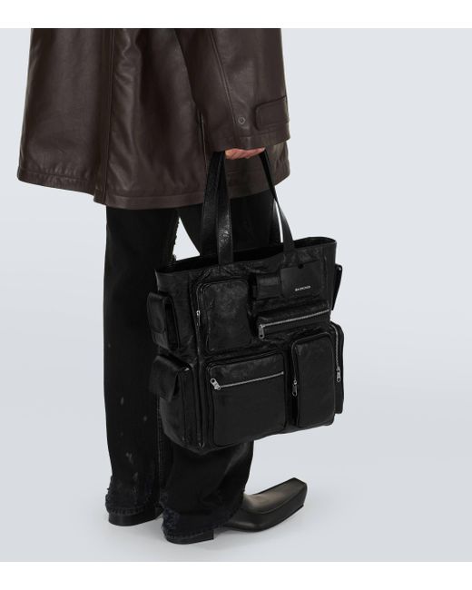 Cabas Superbusy en cuir Balenciaga pour homme en coloris Black