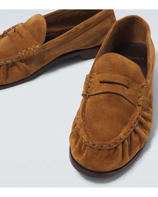 Mocassins Le Loafer En Daim Saint Laurent pour homme en coloris Brown