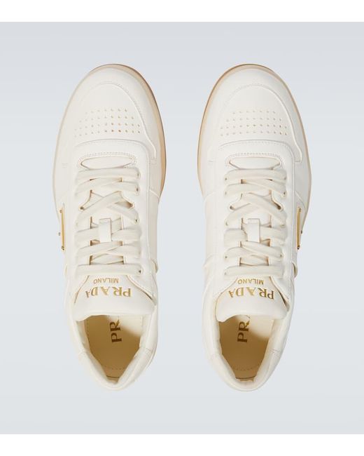 Prada Sneakers Downtown aus Leder in White für Herren
