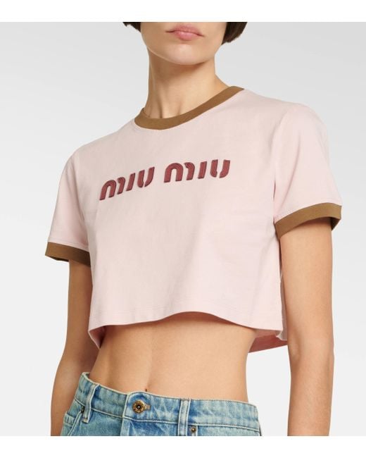 Top raccourci en coton a logo Miu Miu en coloris Pink