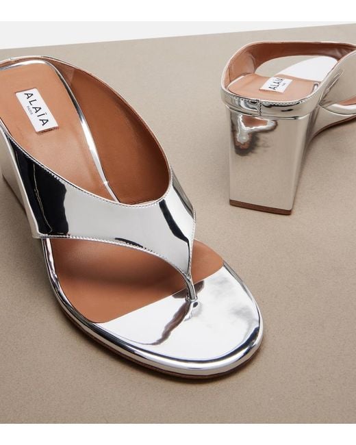 Alaïa Brown Cube Mirrored Wedge Thong Sandals