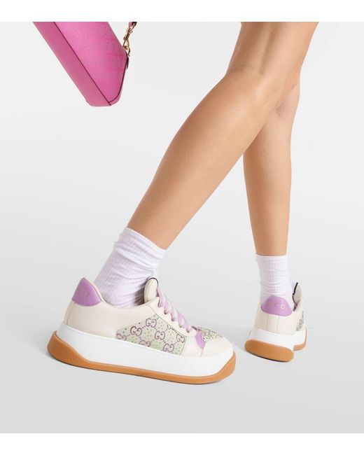 Zapatillas Screener de piel con cristales Gucci de color White