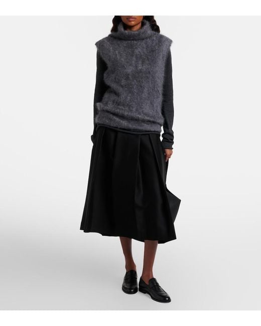Lisa Yang Blue Aisla Cashmere Turtleneck Sweater