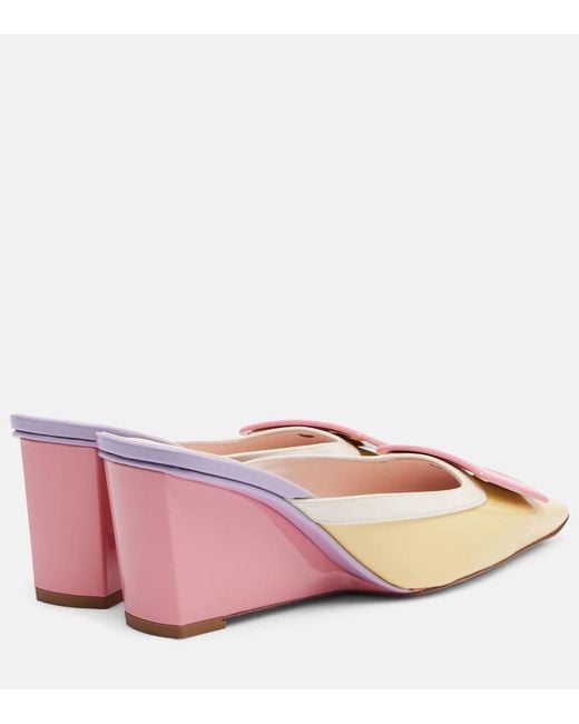 Roger Vivier Pink Belle Vivier 60 Patent Leather Wedge Mules