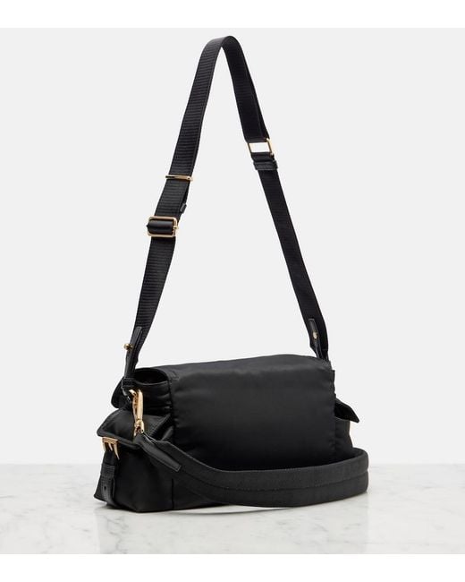 Borsa Explore Medium di Prada in Black