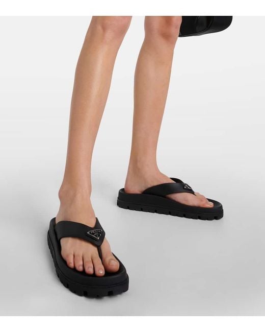 Prada Black Sandalen