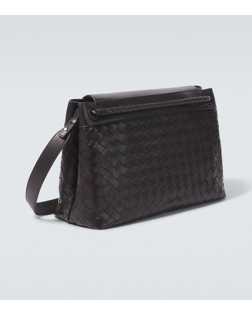 Bottega Veneta Black Andiamo Medium Leather Messenger Bag for men