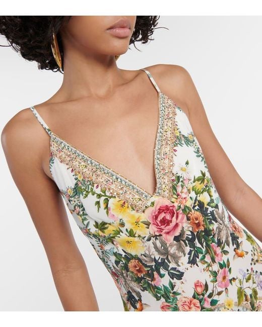 Vestido largo de seda floral adornado Camilla de color Metallic