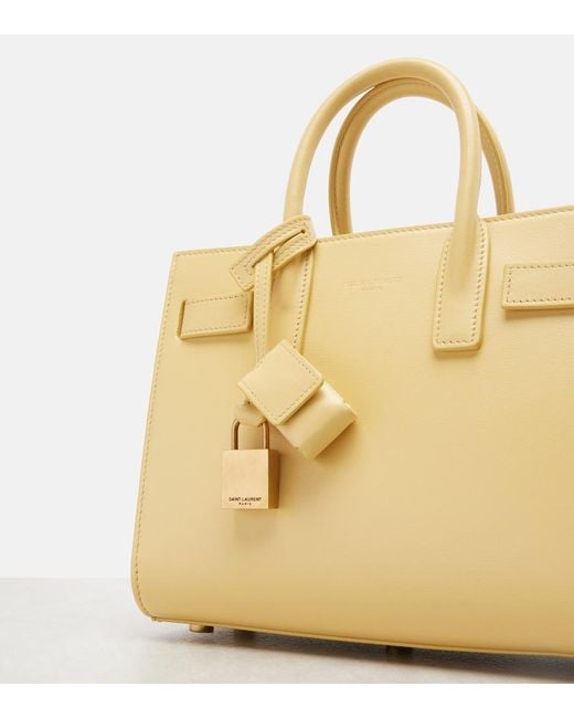 Sac De Jour Nano En Cuir Saint Laurent en coloris Metallic