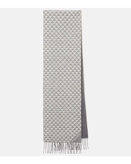 Sciarpa di Prada in Gray