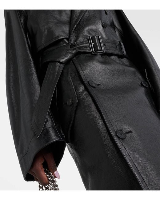 Trench-coat Cocoon en cuir Balenciaga en coloris Black