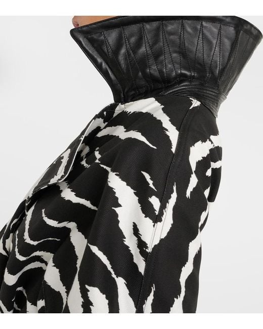 Alaïa Black Bedruckter Trenchcoat Aus Denim