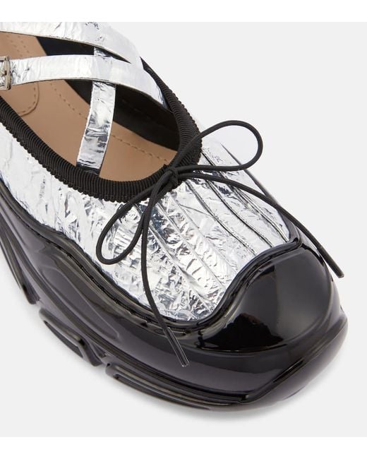 Zapatos planos Tracker de saten Simone Rocha de color Black
