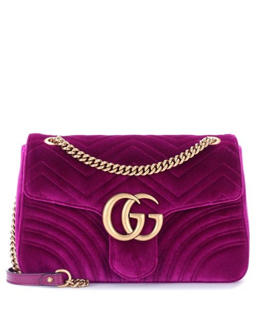 Gucci Purple Schultertasche GG Marmont Medium aus Samt