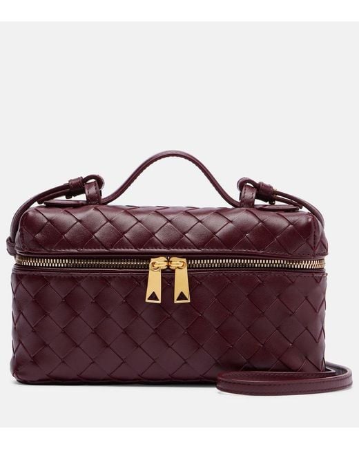 Bolso Neceser Bang Bang De Piel Intrecciato Bottega Veneta de color Purple