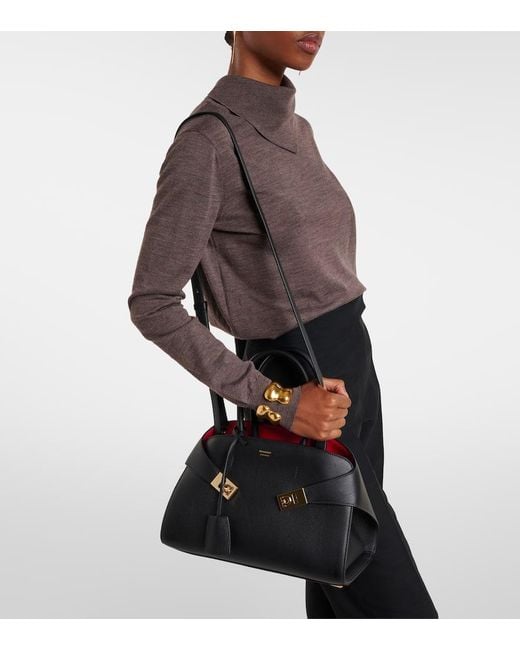 Ferragamo Black Tote Bag Hug Aus Leder