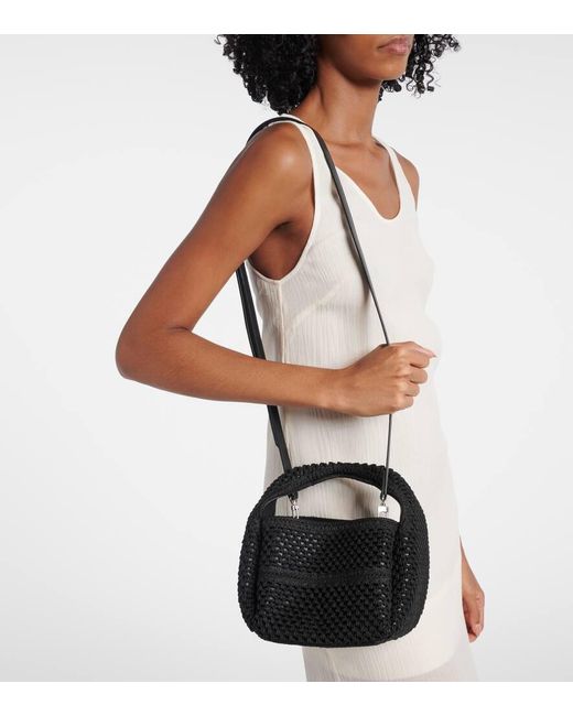 Totême  Black Tote Bucket Petit Aus Haekelstrick