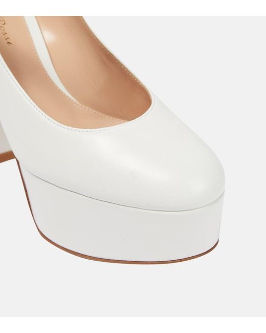 Gianvito Rossi Mary Jane Leather Pumps in White | Lyst