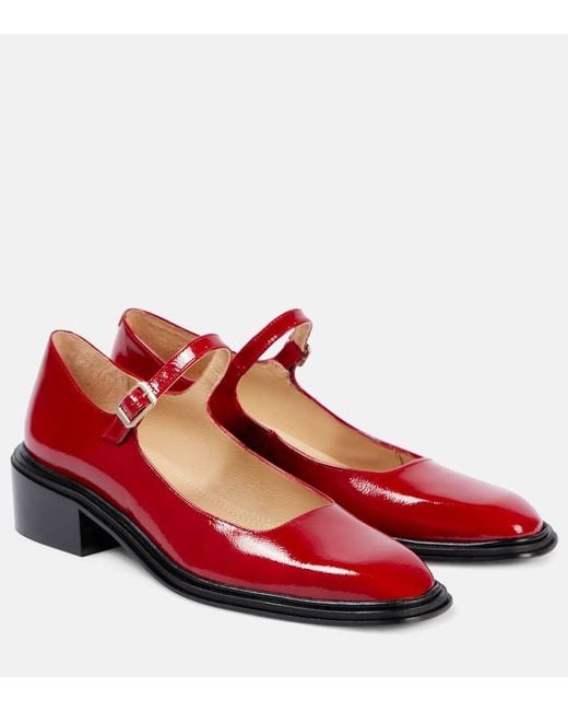 Souliers Martinez Red Penelope Leather Mary Jane Pumps