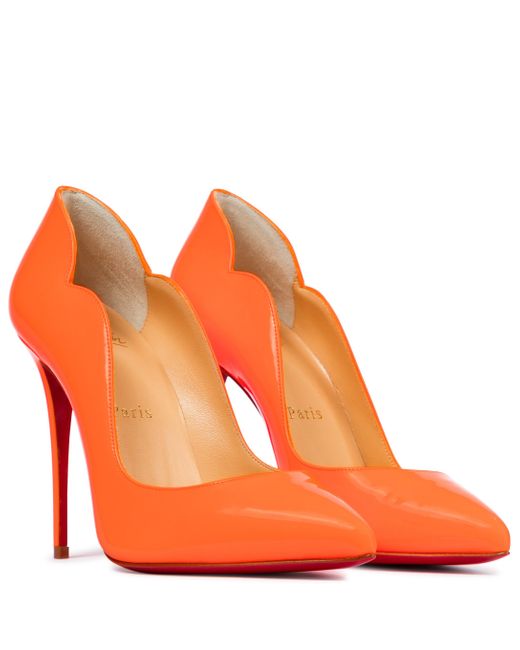 Christian Louboutin Hot Chick 100 Patent Leather Pumps in Orange | Lyst