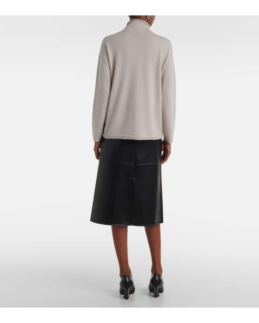 Max Mara White Treviso Wool Turtleneck Sweater