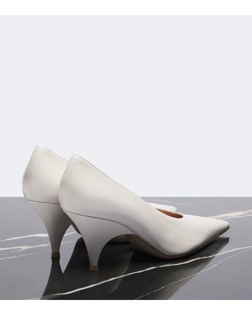 Gianvito Rossi White Sofia Leather Pumps