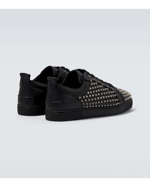 Baskets Louis Junior Spikes En Cuir Christian Louboutin pour homme en coloris Black