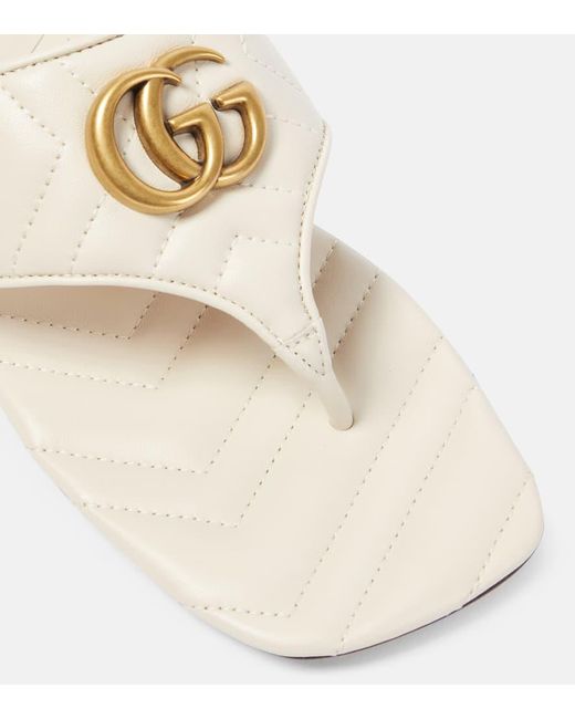 Sandali infradito Double G Marmont in pelle di Gucci in White