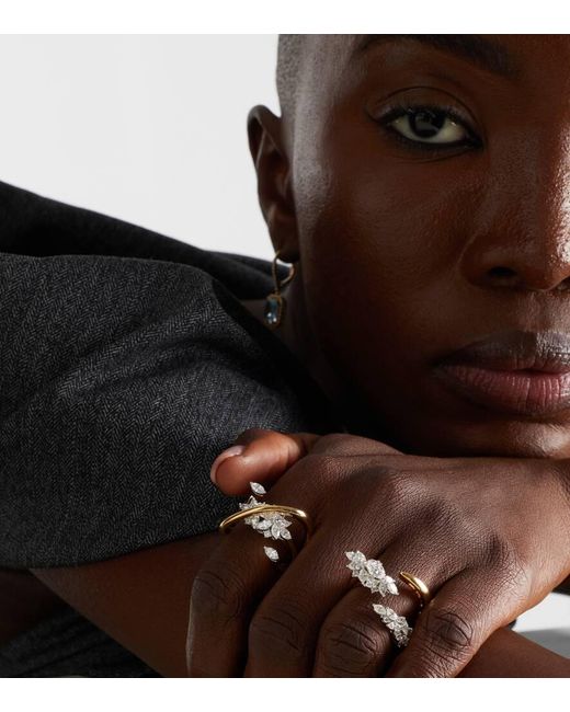 Anillo Golden Strada De Oro De 18 Ct Con Diamantes YEPREM de color Metallic