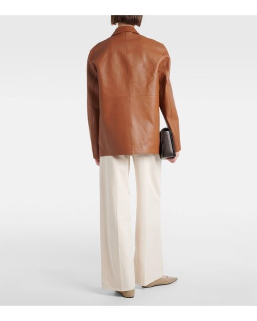 Veste oversize en cuir Totême  en coloris Brown